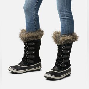 NWT NIB Sorel Joan of Arctic Faux Fur Waterproof Lace Up Boots Black Size 8.5